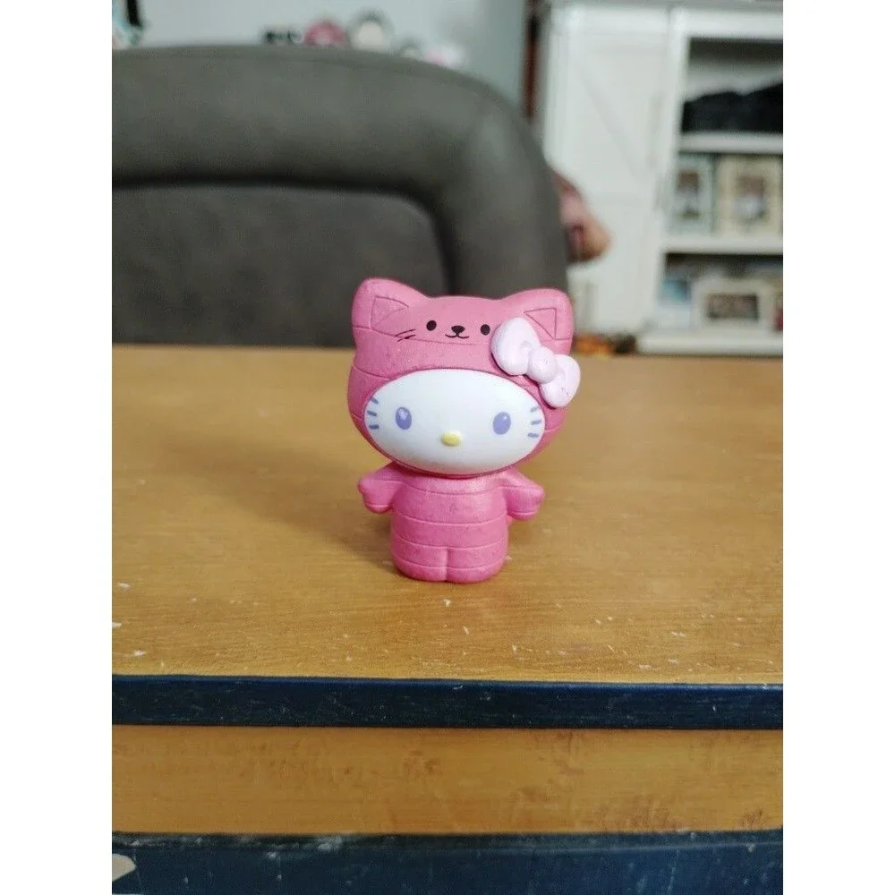 Sanrio Hello Kitty Mini Figure